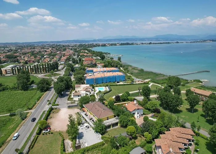 A.G. Holiday Hotel